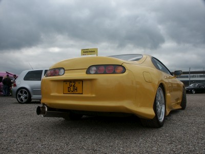 Toyota Supra Yellow Rear : click to zoom picture.